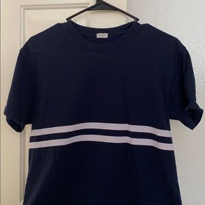 blue and white striped t shirt
